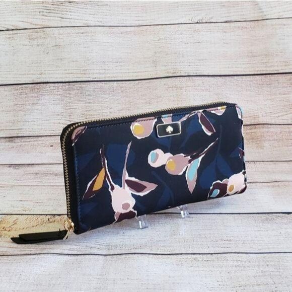 Kate Spade Large Dawn Paper Rose Floral Print Continental Zip Around Wallet - Picture 3 of 13